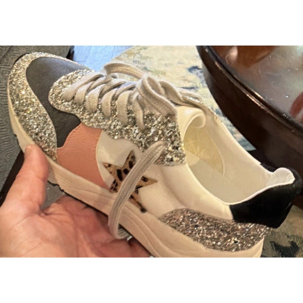 MiiM Women's Glitter Star Colorblock Lace-Up Low Top Sneakers